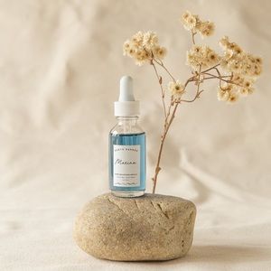 Earth Harbor Marina biome brightening ampoule
